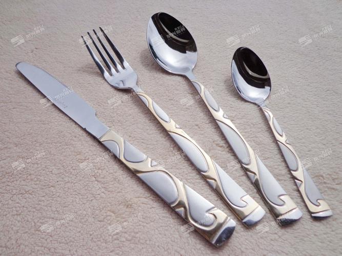 生产不锈钢镀金餐具 镀金刀叉勺 24/72/84件套 不锈钢餐具套装